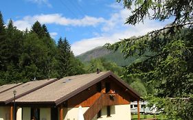 Chalet Presanella